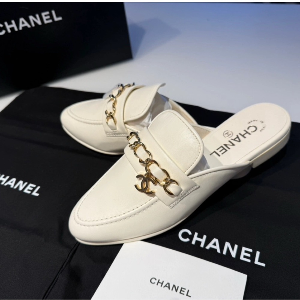 Chanel Mules Ivory - Picture 3 of 12